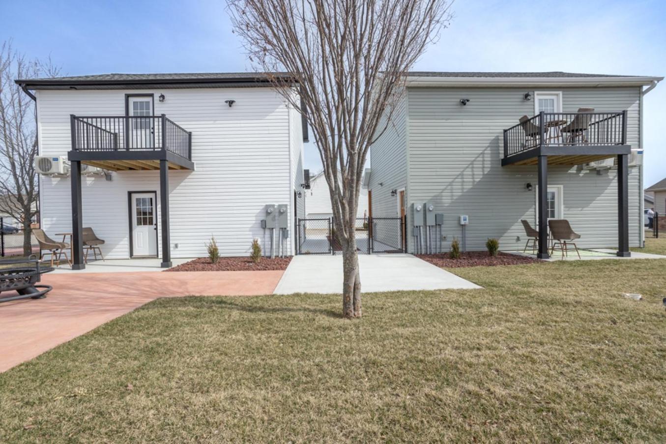 Luxury With Hot Tub Near Ft Leonard Wood Waynesville