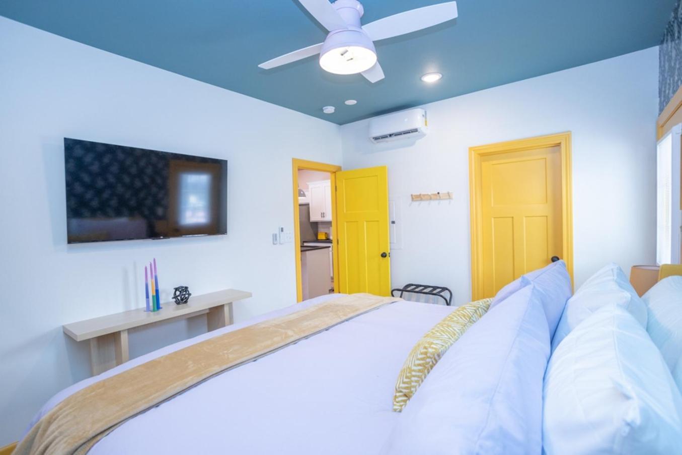 Luxury With Hot Tub Near Ft Leonard Wood